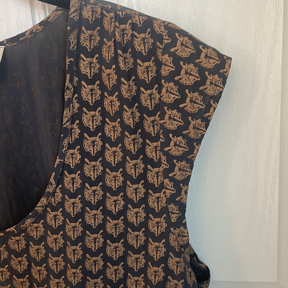 KOCH, Silk Gold Fox Tank Top Blouse, L - Picture 7 of 10